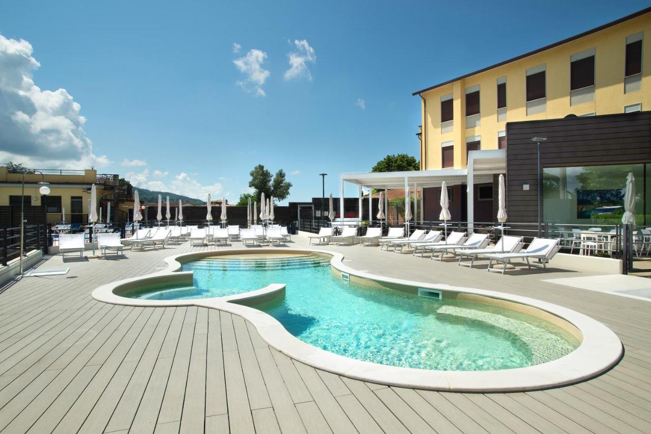 Hotel Ristorante Dante Torgiano Dış mekan fotoğraf
