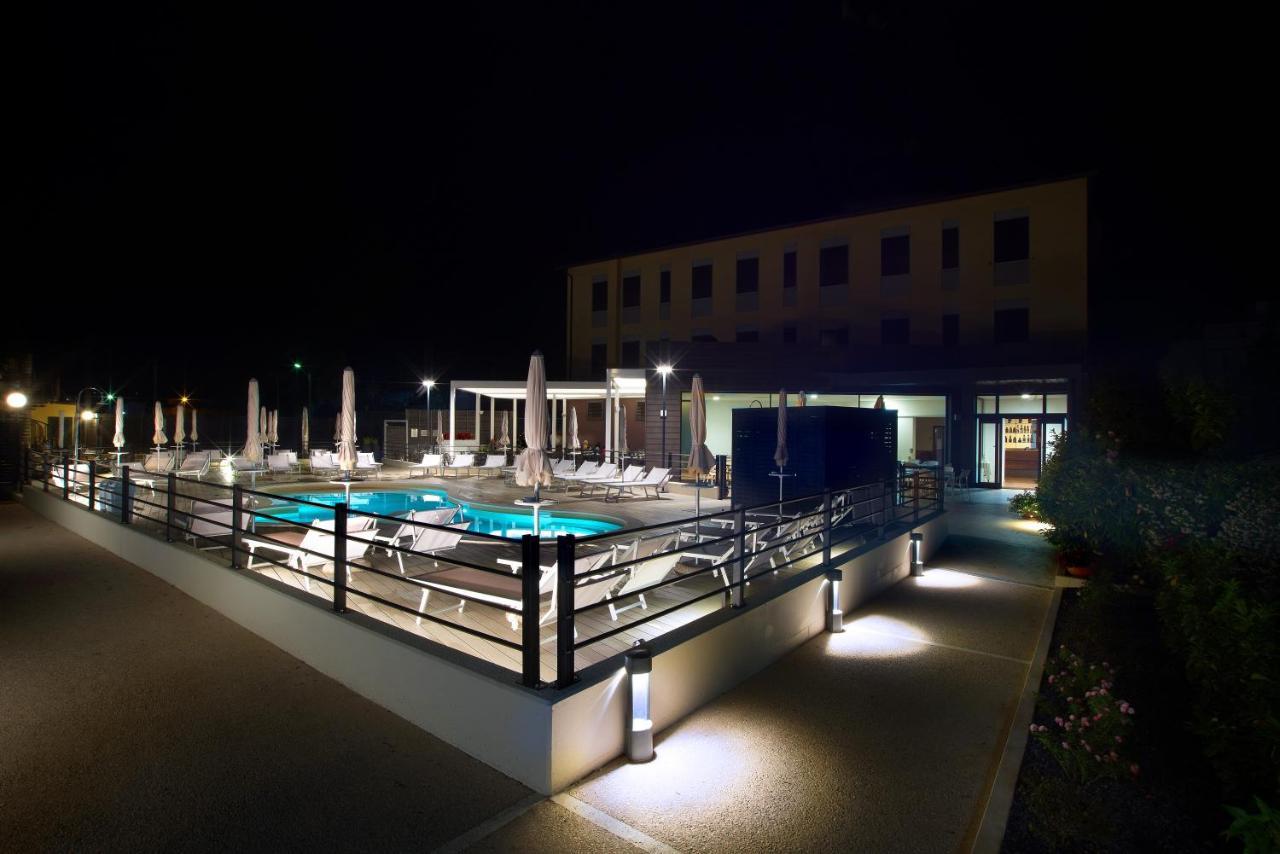 Hotel Ristorante Dante Torgiano Dış mekan fotoğraf
