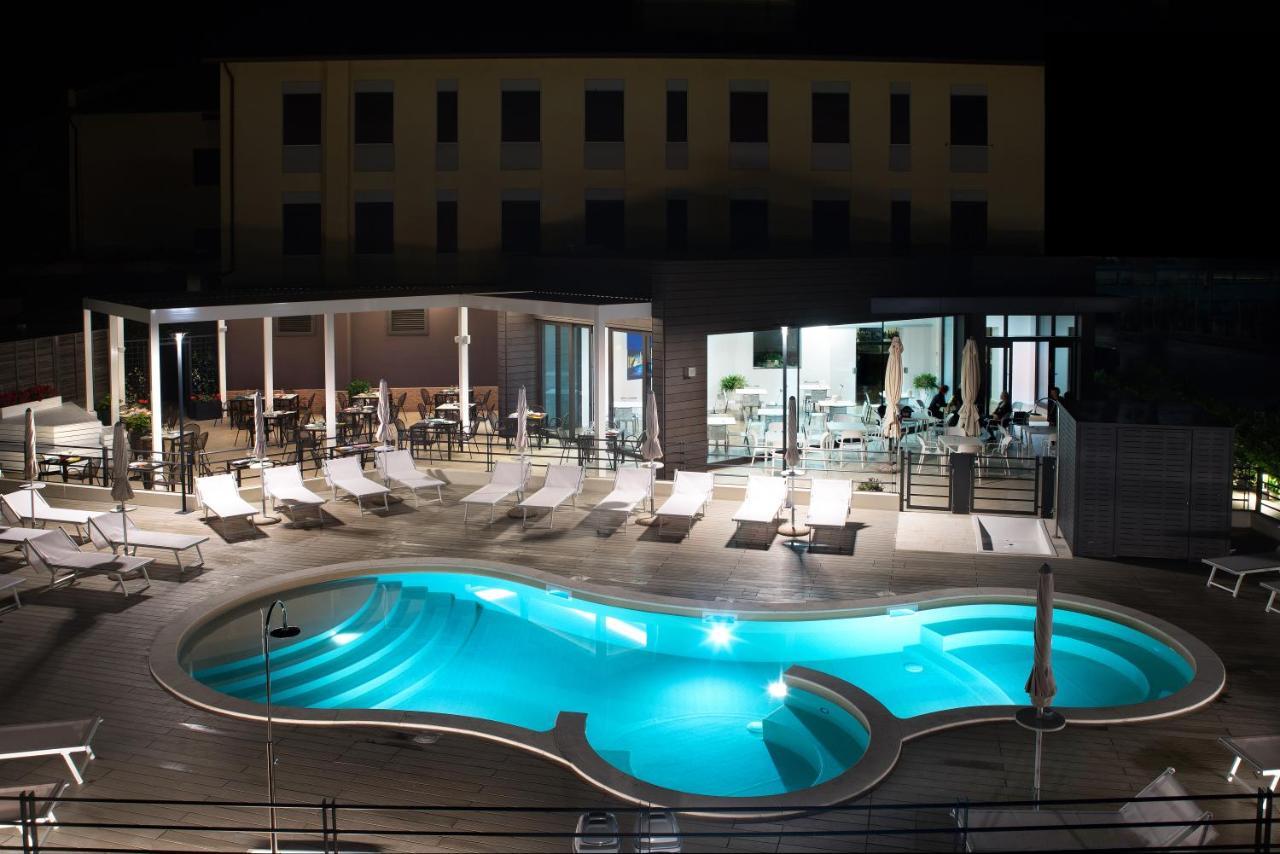 Hotel Ristorante Dante Torgiano Dış mekan fotoğraf