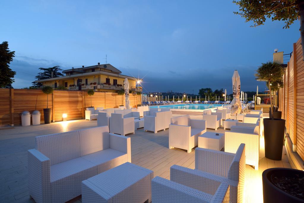Hotel Ristorante Dante Torgiano Dış mekan fotoğraf