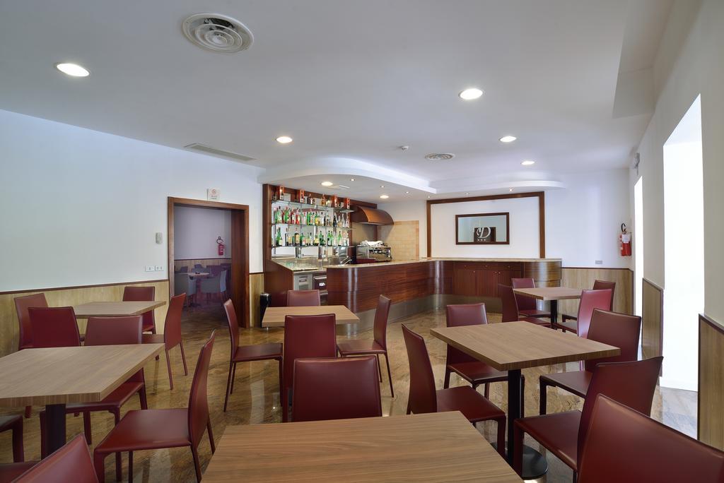Hotel Ristorante Dante Torgiano Dış mekan fotoğraf