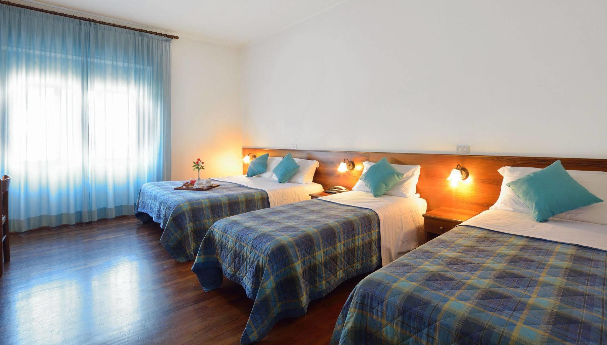 Hotel Ristorante Dante Torgiano Dış mekan fotoğraf